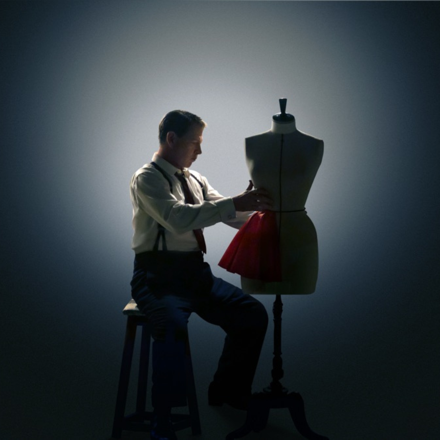 Ben Mendelson & Maisie Williams Lead Apple TV’s New Dior Drama, The New Look