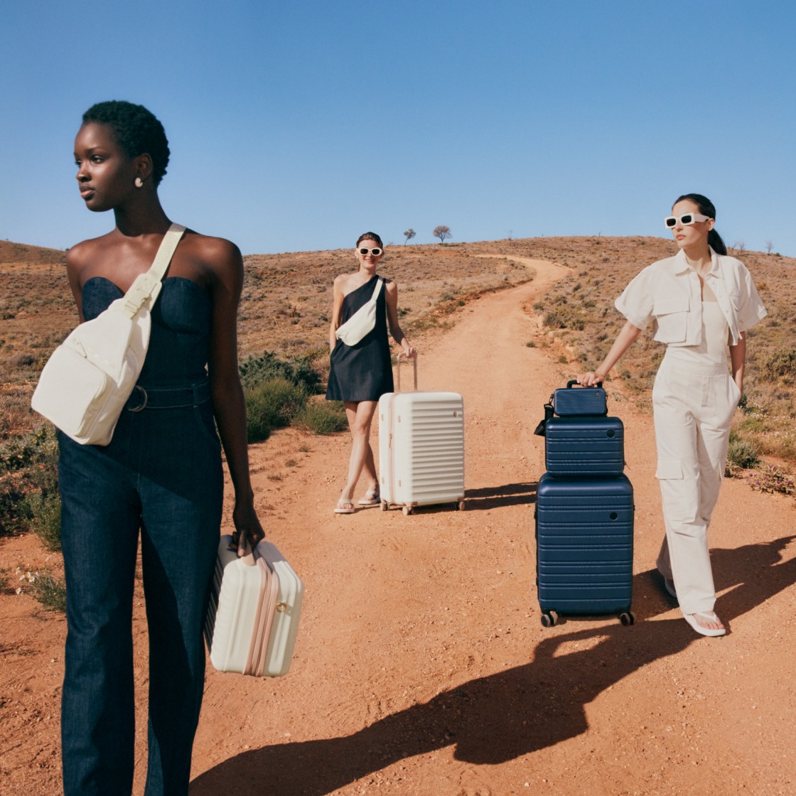50% Off The Suitcase Brand The Insta Set Love