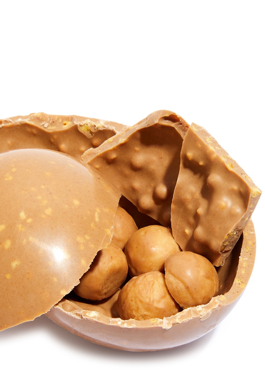 Blonde Chocolate Easter Egg