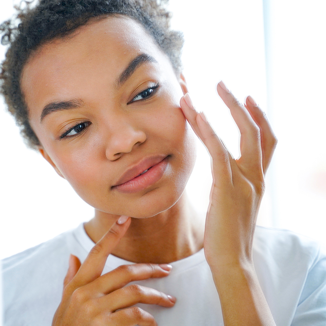 13 Tween & Teen Skincare Tips To Know, According To Experts