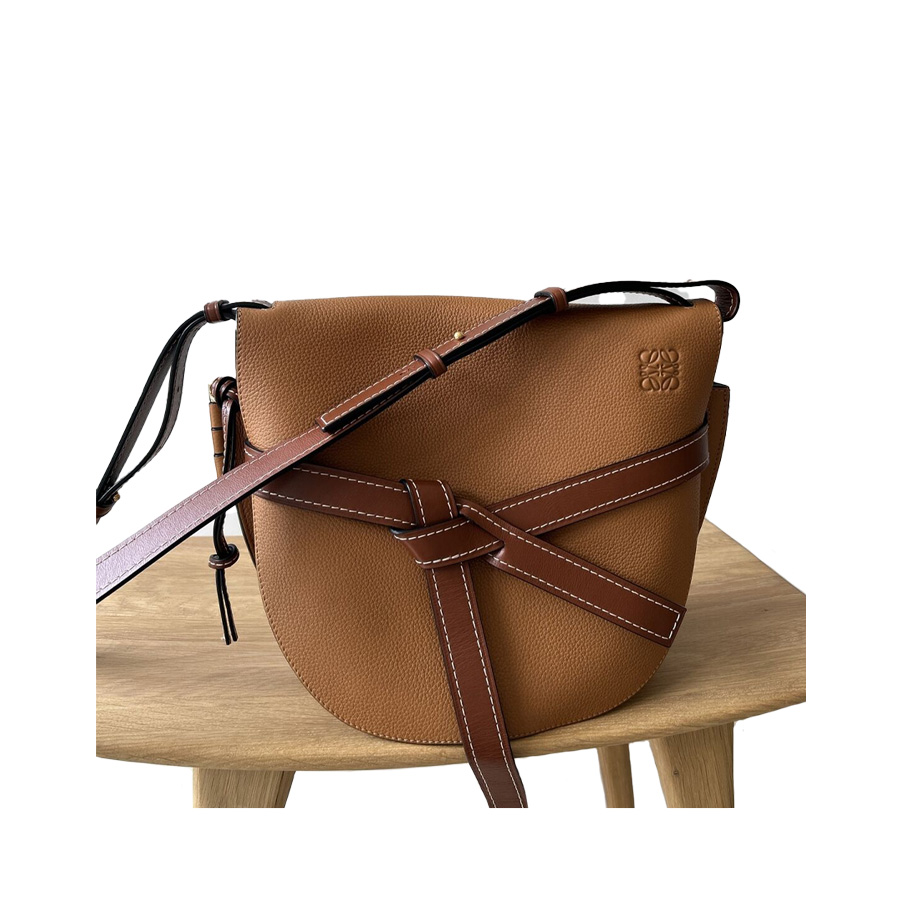 Medium Bag Light Caramel
