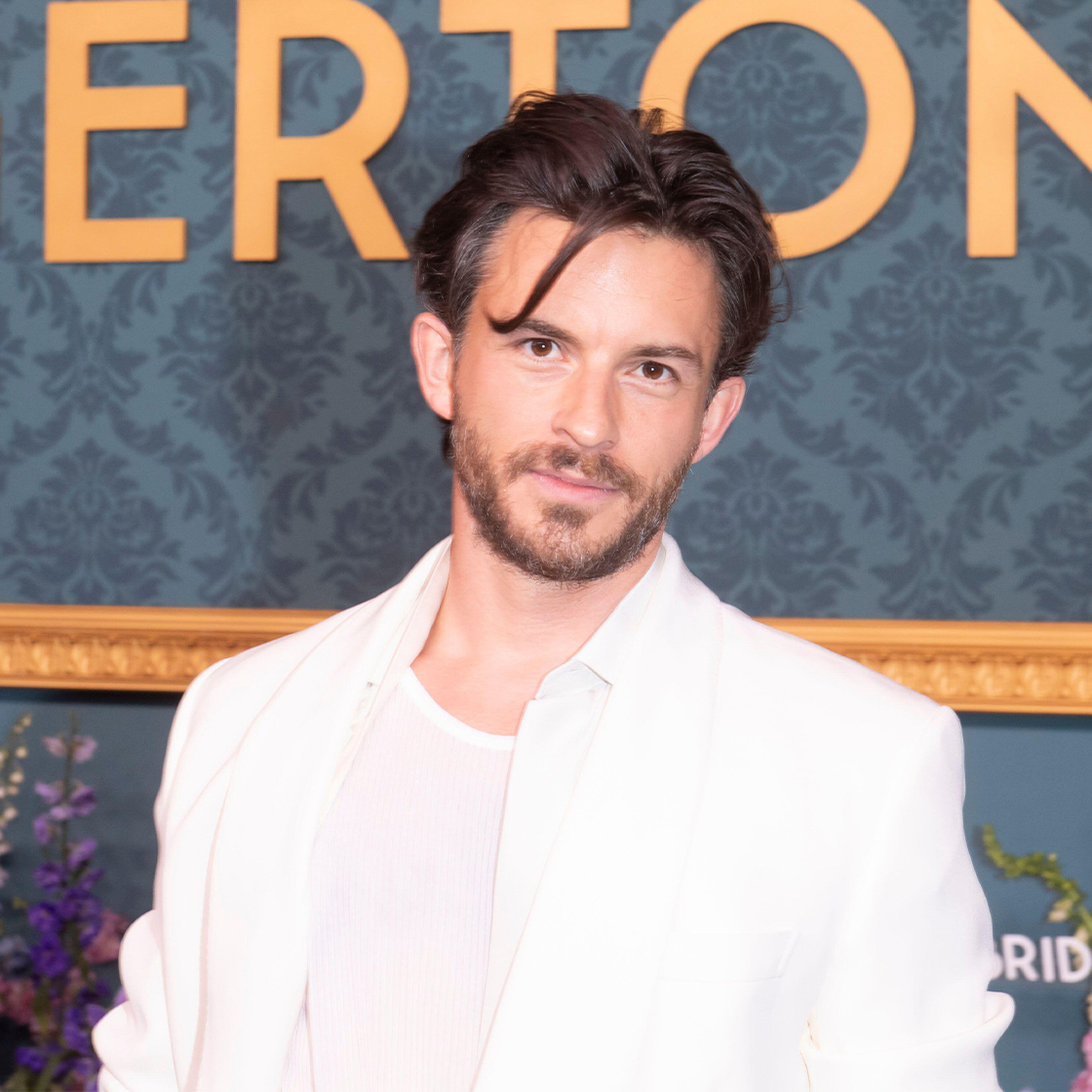 Bridgerton’s Jonathan Bailey Is Heading Back To The Stage