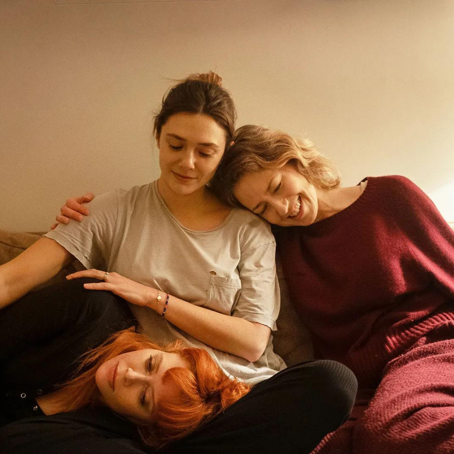 His Three Daughters Is An Emotional Family Drama With A Star Cast