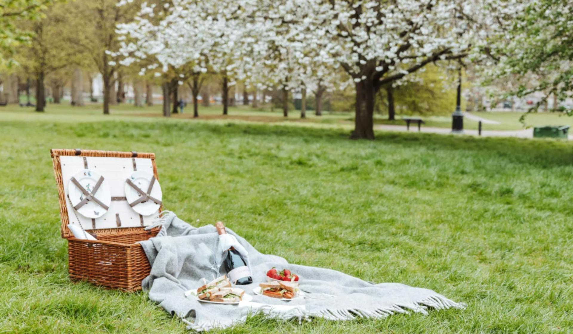 The Best Luxury Picnic Hampers In London