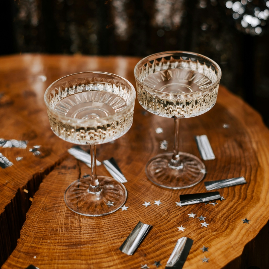 13 English Sparkling Wine Brands To Rival Champagne