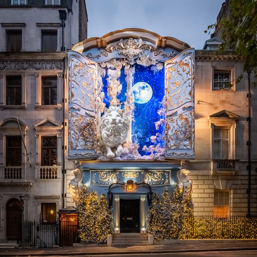 Annabel’s Unveils Dazzling New Festive Facade For Christmas