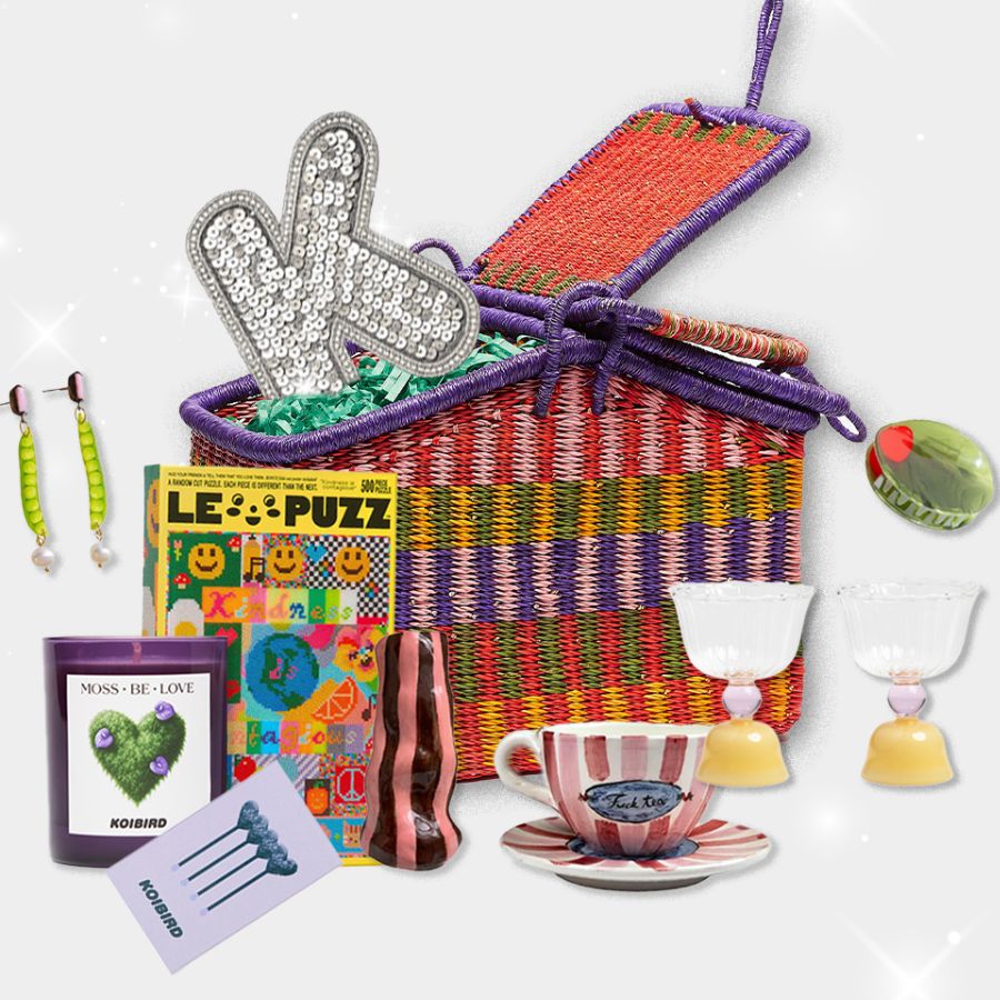 Unwrap This Magical Christmas Hamper Worth £500+