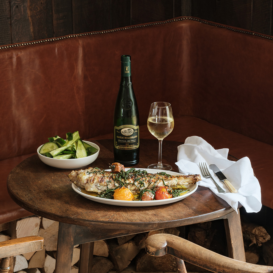 The Cotswolds Food Guide: The Best Pubs, Inns & Country Restaurants Worth The Trip