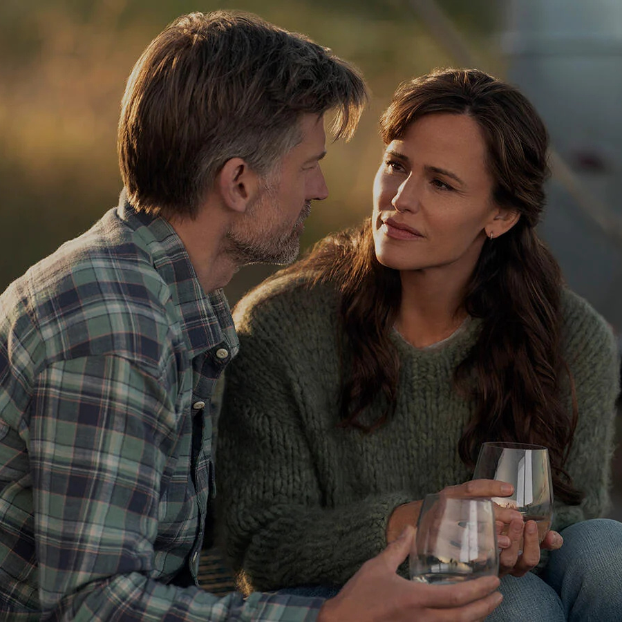 Jennifer Garner Is Back For The Last Thing He Told Me Season 2 And The Stakes Are Even Higher