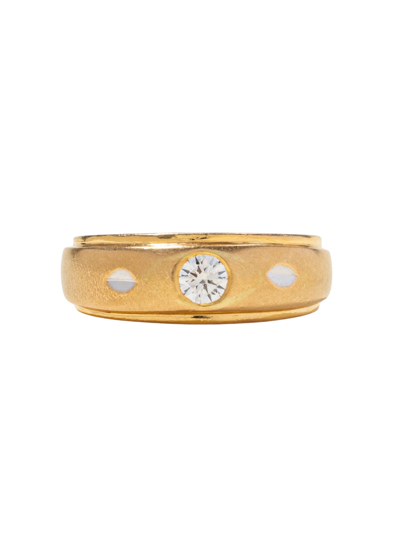 Diamond Textured Band