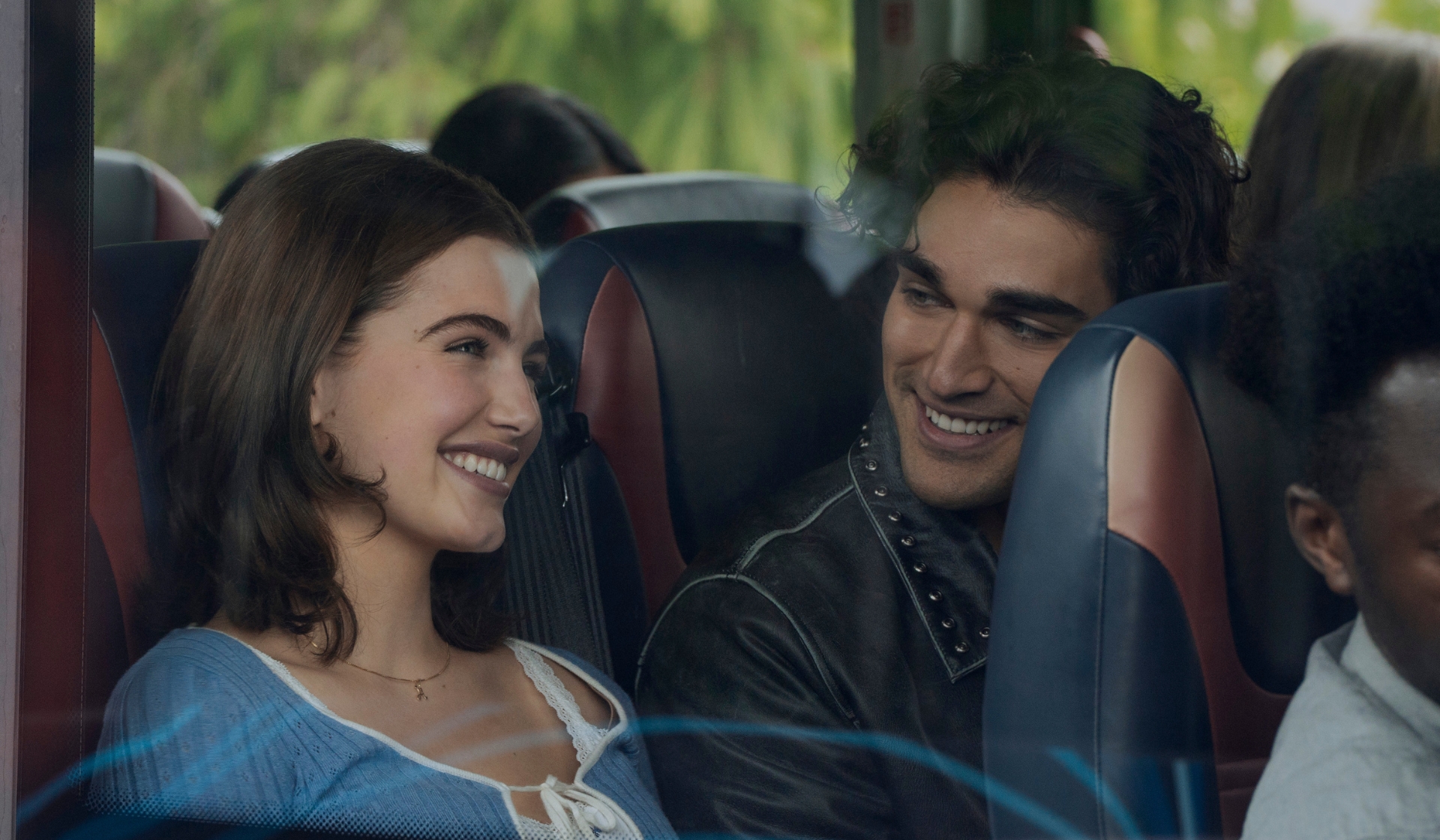 Off Campus Is The New Show That Has The Internet In A Chokehold