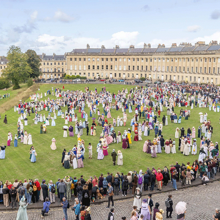 These Are The 14 Weekend Activities You Need To Book Now