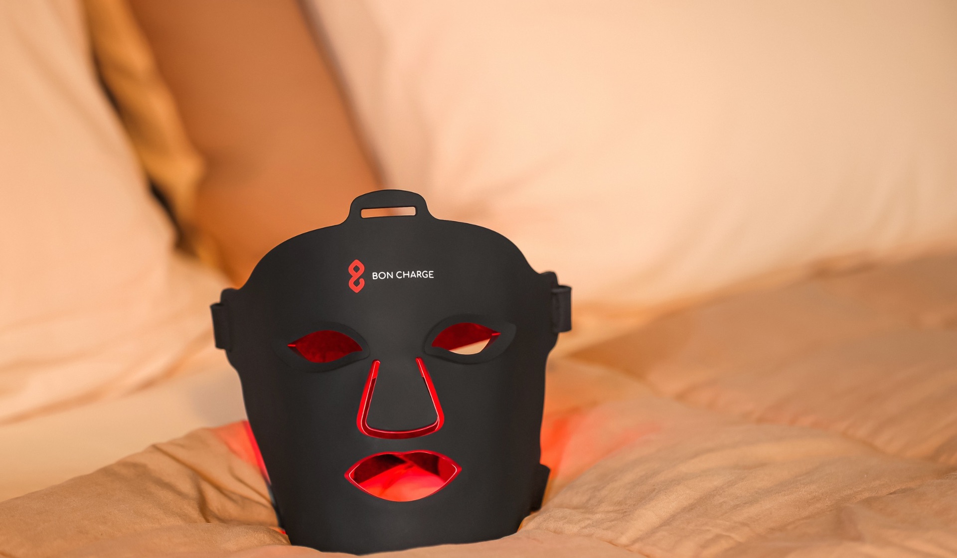 Win a BON CHARGE Red Light Face Mask Worth £275