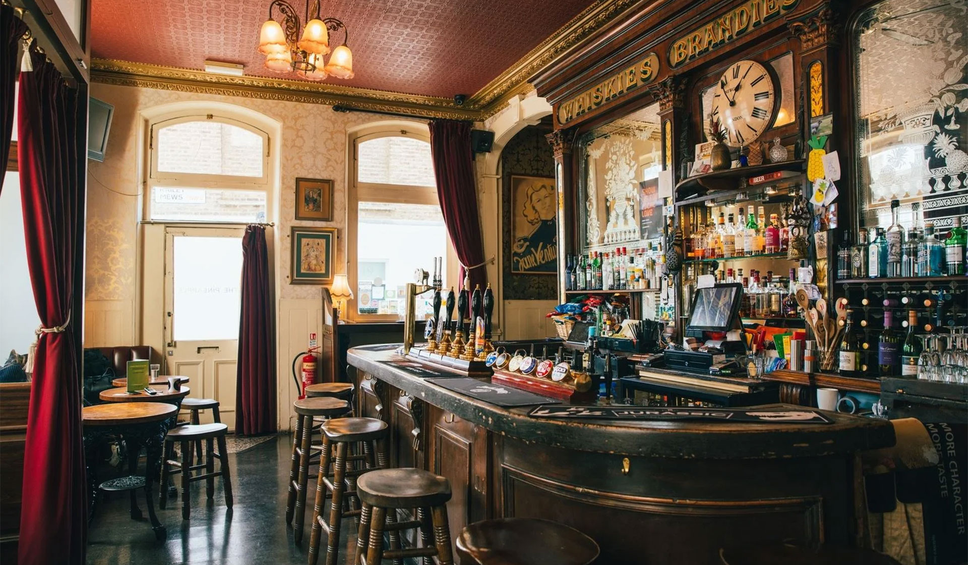 The Cosiest Pubs In London, According To Our Editors