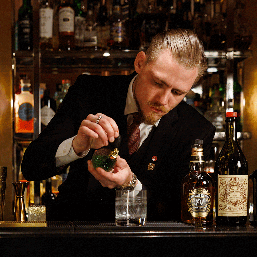 Win An Exclusive Cocktail Masterclass For Two At Restaurant 1890 Bar